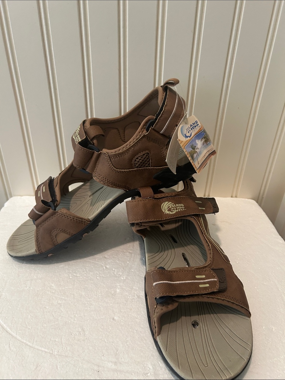 Island Surf Outdoor Water Resistant Iseon Fabric Sport Sandals men’s size 12